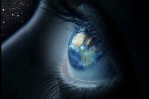 earth-eyes-9447950-400-300